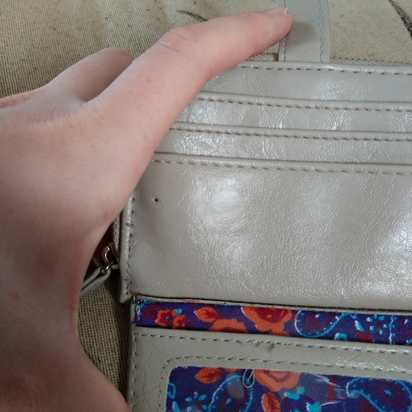 Wallet - Picture 4 of 6